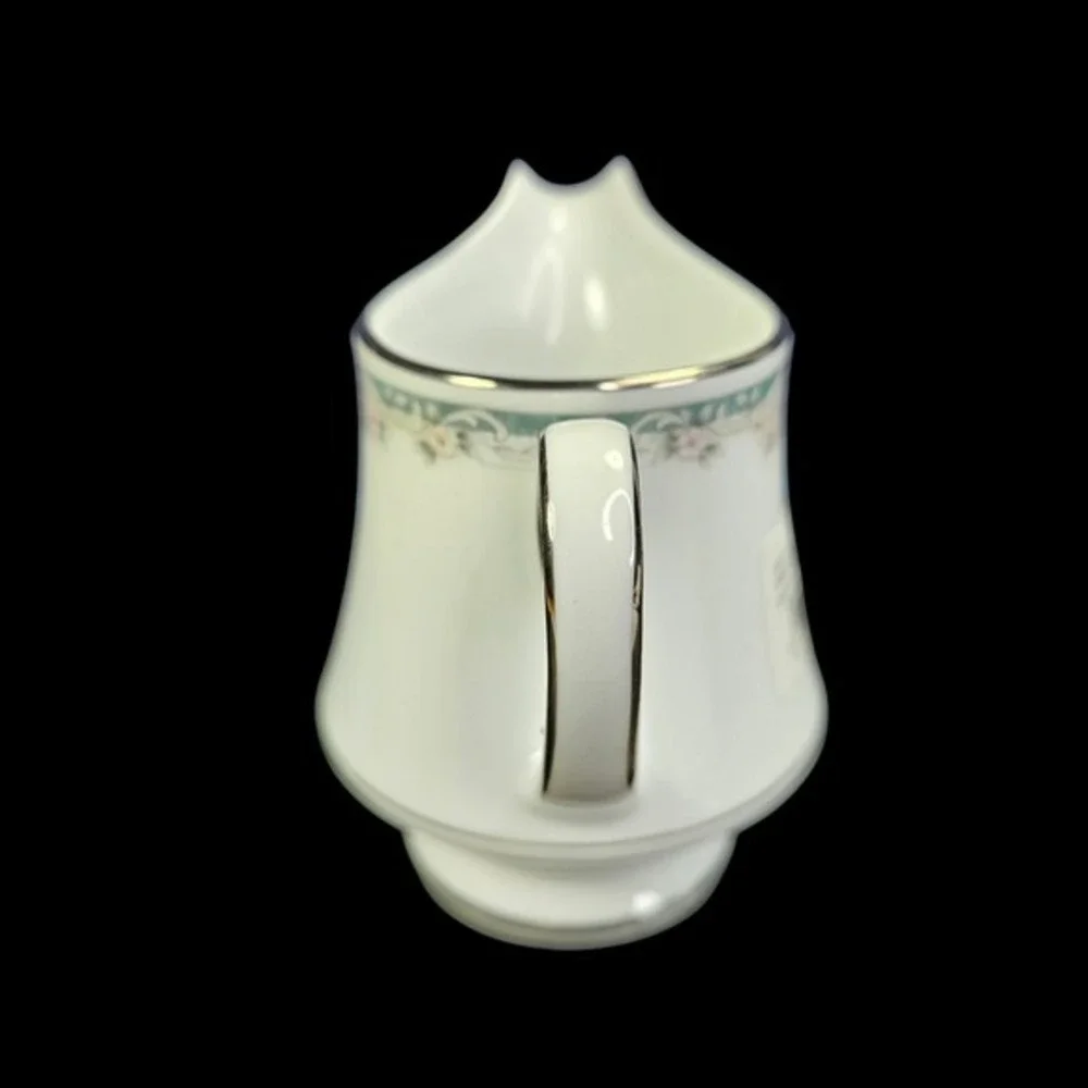 Noritake Enhancement Creamer 8 Ounce Serving Dinner‎ Floral 4035 Retired New